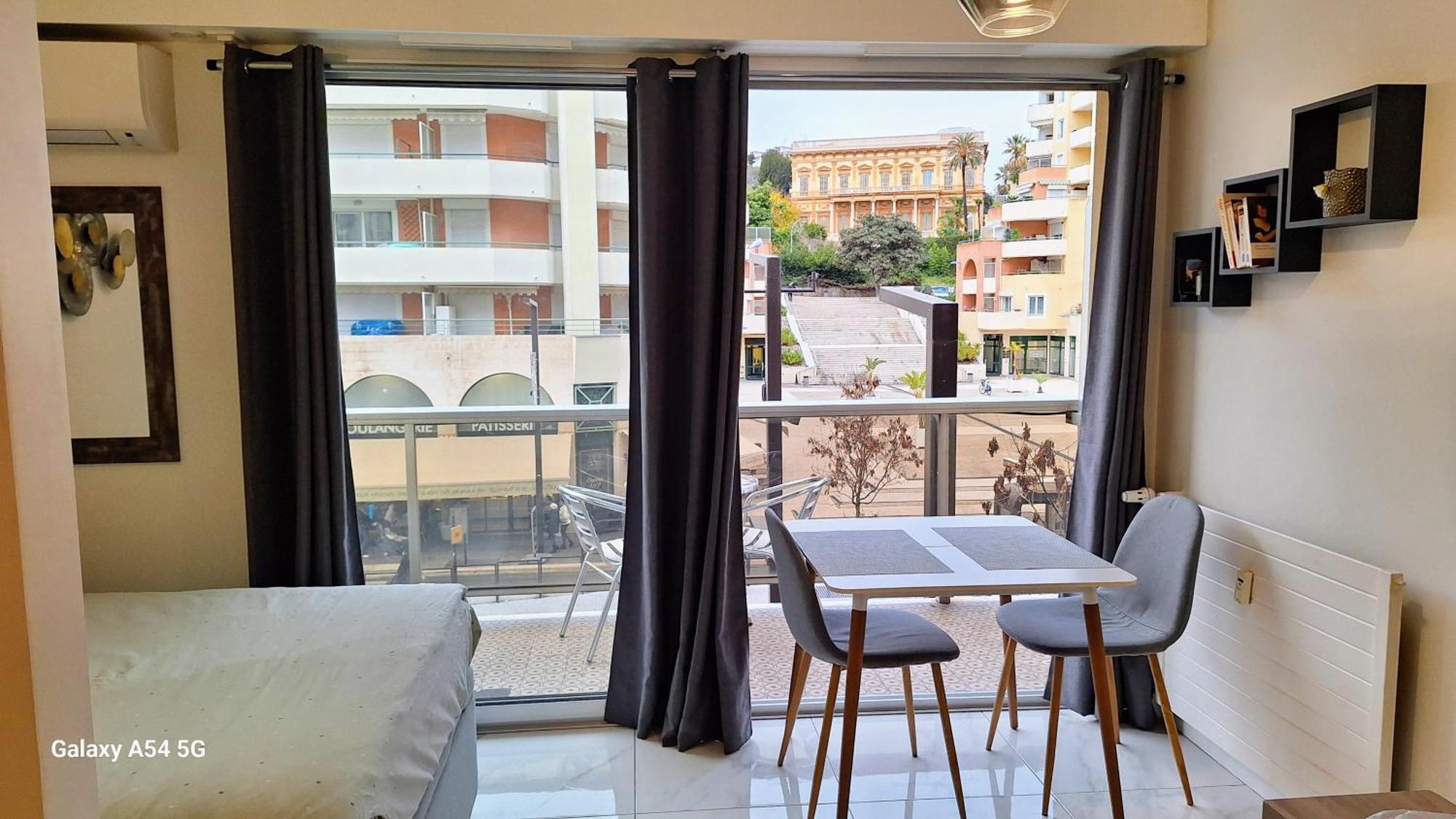 Cosy Studio 200 M From Nice Beach & Promenade Des Anglais Apartment Екстериор снимка